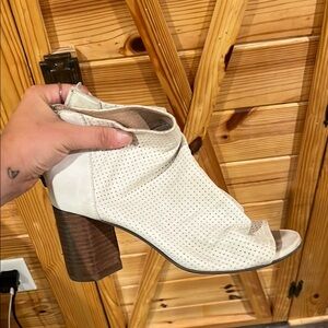 Seychelles Chic White and Brown Heeled Boots